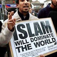 10 Keistimewaan Agama Islam